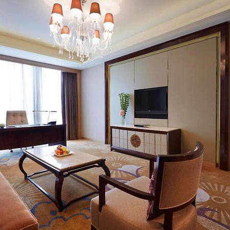 ว่านต้า เรล์ม หนิงเต่อ Hotel Ningde ภายนอก รูปภาพ